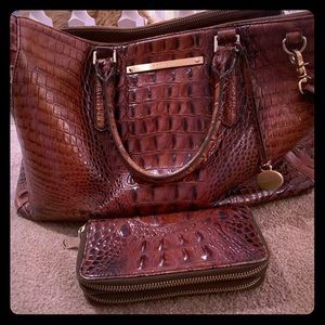 Authentic Brahmin bag and wallet good condition